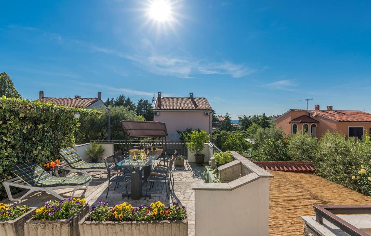 Apartments Loredana Пореч Екстериор снимка