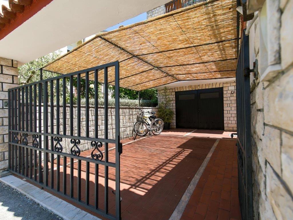 Apartments Loredana Пореч Екстериор снимка