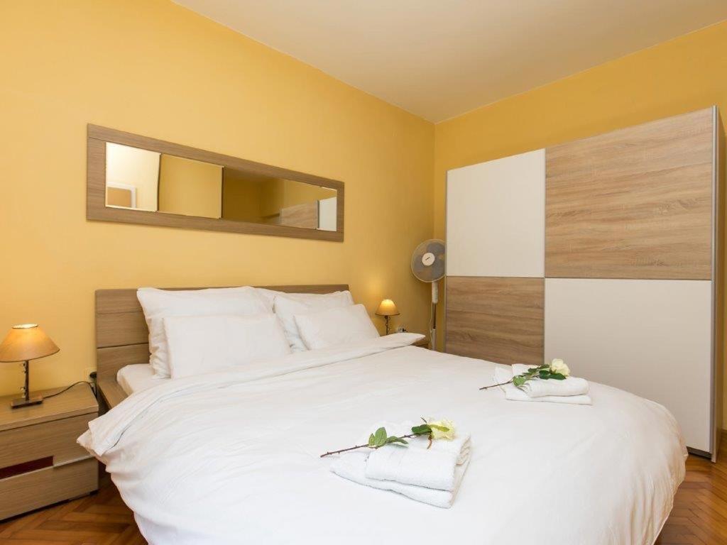 Apartments Loredana Пореч Екстериор снимка